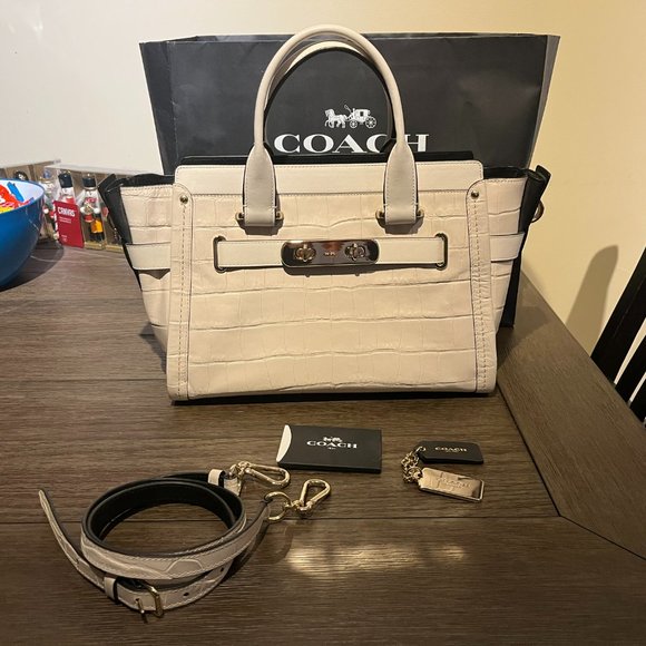 Coach Swagger Bag in croc embossed leather - Picture 4 of 8
